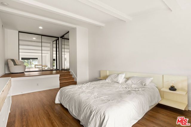 22525 Sherman Way 203, West Hills (los Angeles), CA 91307