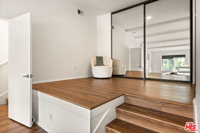 22525 Sherman Way 203, West Hills (los Angeles), CA 91307