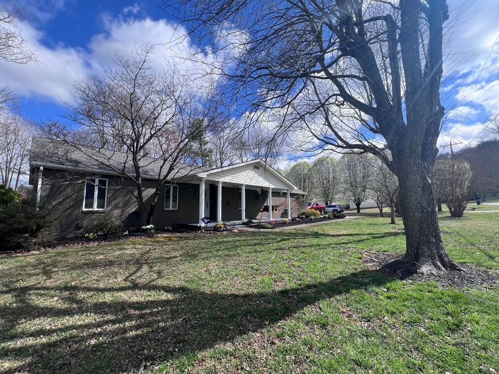 44 Crawford View Drive, Monticello, KY 42633