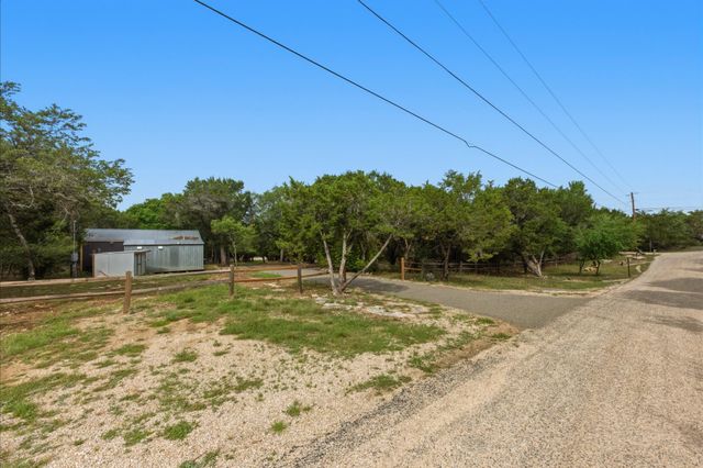 410 Cedar Bend RD, Wimberley, TX 78676