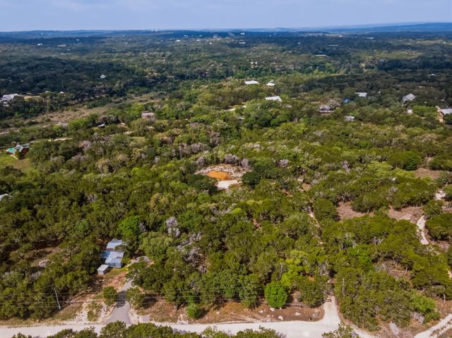 410 Cedar Bend RD, Wimberley, TX 78676