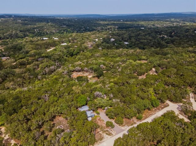 410 Cedar Bend RD, Wimberley, TX 78676
