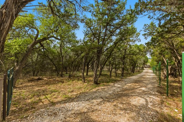 410 Cedar Bend RD, Wimberley, TX 78676