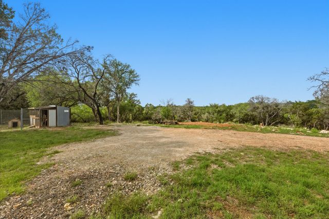 410 Cedar Bend RD, Wimberley, TX 78676