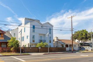 4177 S Normandie Avenue, Los Angeles, CA 90037