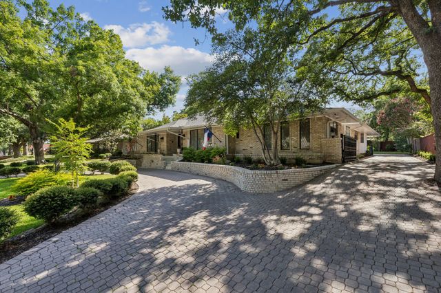 1605 Canyon Oaks Drive, Irving, TX 75061