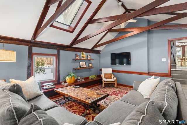 138 Putnam Park Road, Bethel, CT 06801