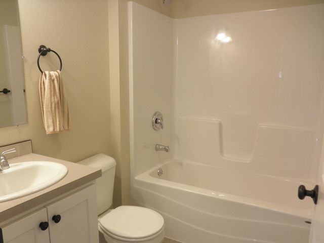 1215 Oak Street, Osage, IA 50461