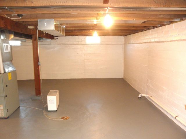 1215 Oak Street, Osage, IA 50461