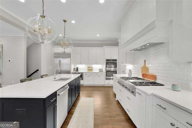 150 Forrest Alley, Roswell, GA 30075