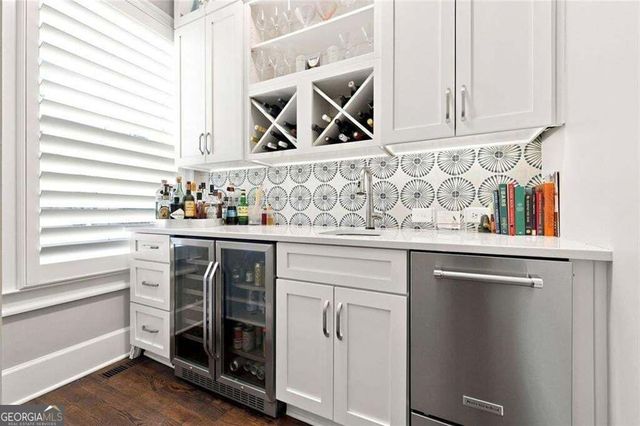 150 Forrest Alley, Roswell, GA 30075