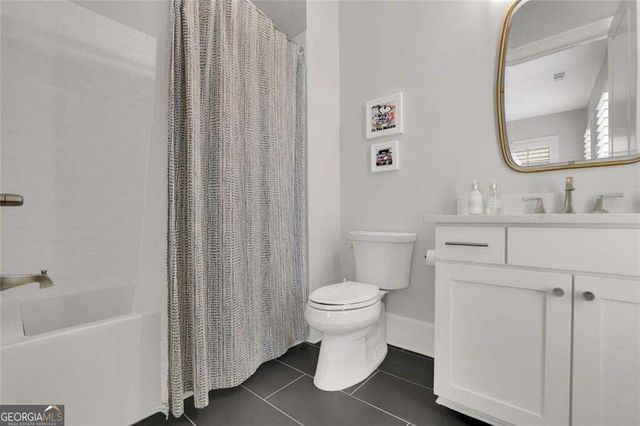 150 Forrest Alley, Roswell, GA 30075