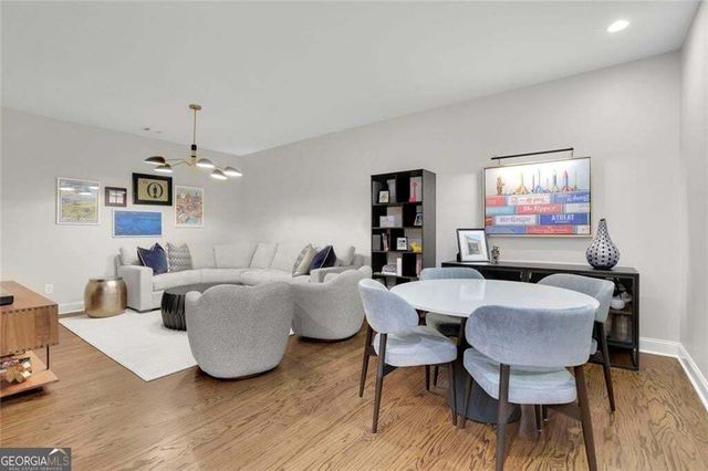 150 Forrest Alley, Roswell, GA 30075