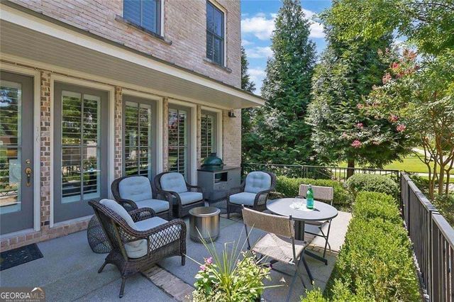 150 Forrest Alley, Roswell, GA 30075