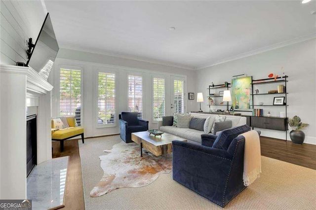 150 Forrest Alley, Roswell, GA 30075