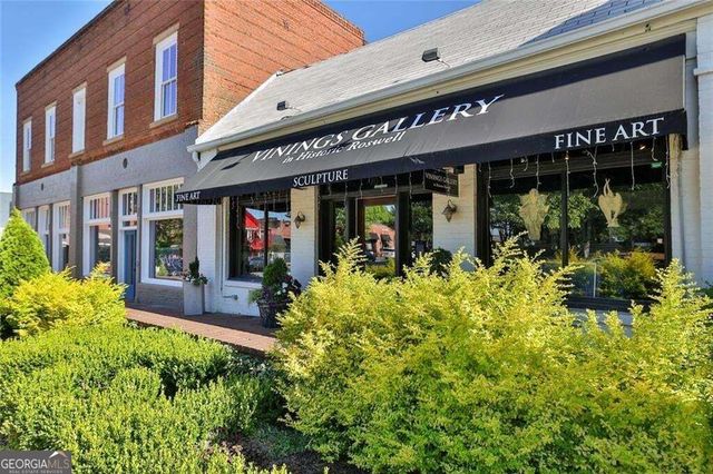 150 Forrest Alley, Roswell, GA 30075