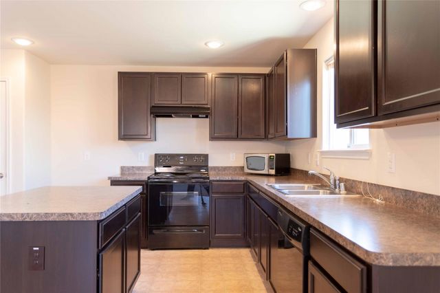 1412 Lone Pine Drive, Little Elm, TX 75068