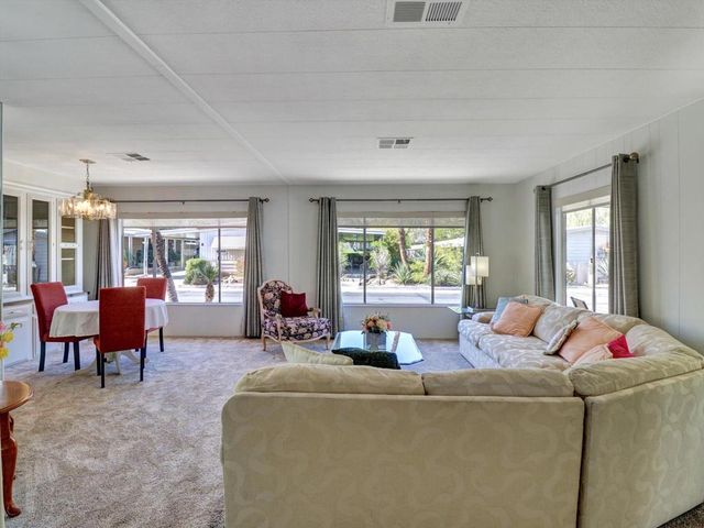 49305 Hwy 74 Spc 7, Palm Desert, CA 92260