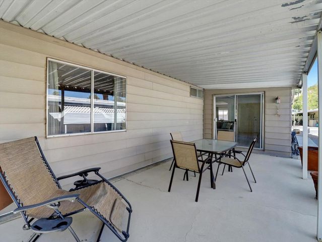 49305 Hwy 74 Spc 7, Palm Desert, CA 92260