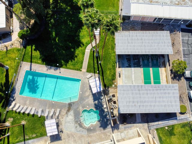 49305 Hwy 74 Spc 7, Palm Desert, CA 92260