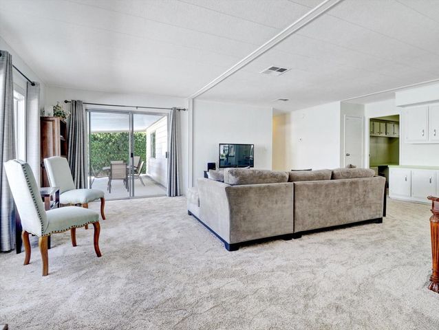 49305 Hwy 74 Spc 7, Palm Desert, CA 92260