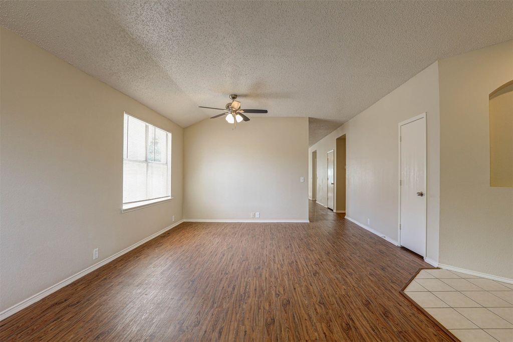 1815 Citadel Drive, Glenn Heights, TX 75154 — photo 3