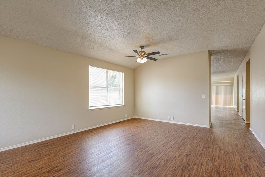 1815 Citadel Drive, Glenn Heights, TX 75154 — photo 4