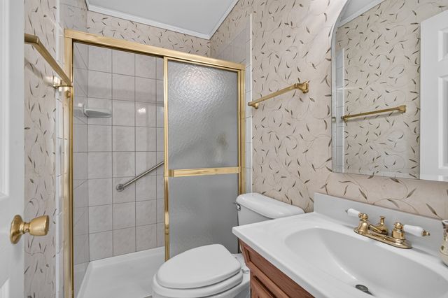 701 W Maude Avenue, Arlington Heights, IL 60004