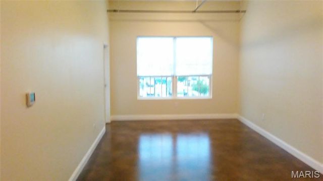 257 S Florissant Road 106, Ferguson, MO 63135
