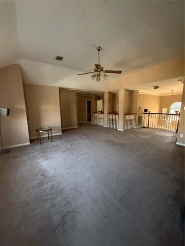 2106 Shade Crest Drive, Richmond, TX 77406