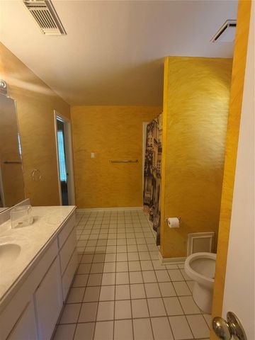 2106 Shade Crest Drive, Richmond, TX 77406