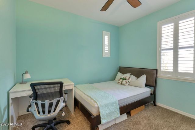 3380 S Holguin Way, Chandler, AZ 85248