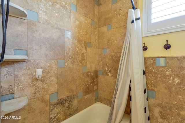 3380 S Holguin Way, Chandler, AZ 85248