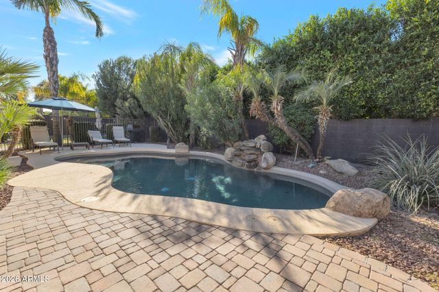 3380 S Holguin Way, Chandler, AZ 85248