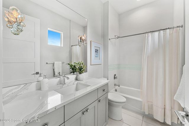 3698 Lake Adelaide Place, Rockledge, FL 32955