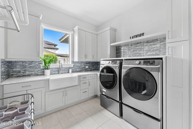 3698 Lake Adelaide Place, Rockledge, FL 32955