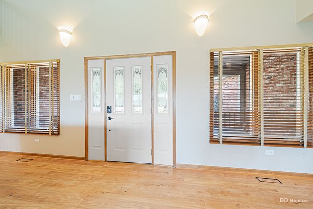 26002 S Cambridge Drive, Crete, IL 60417