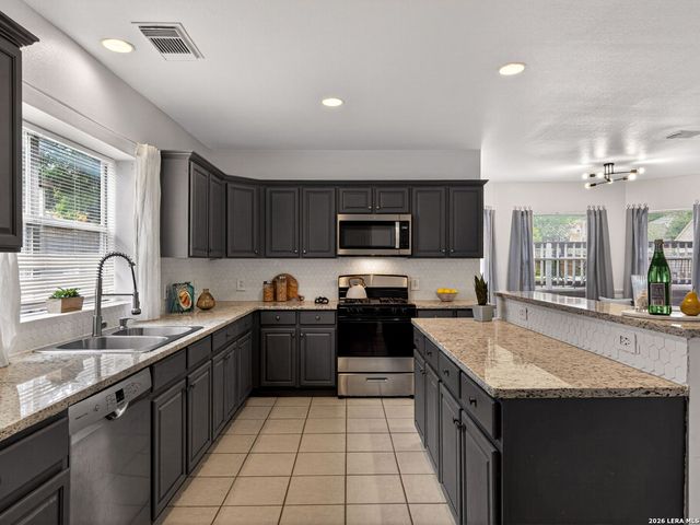 11239 Jadestone Blvd, San Antonio, TX 78249