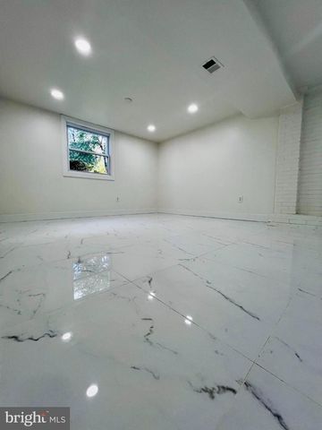 14624 DANVILLE RD, Woodbridge, VA 22193