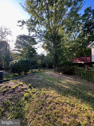 14624 DANVILLE RD, Woodbridge, VA 22193