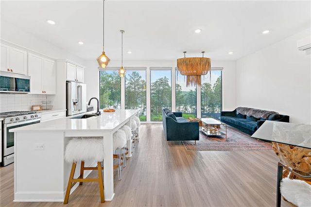 103 Marina Parc Drive, Waleska, GA 30183