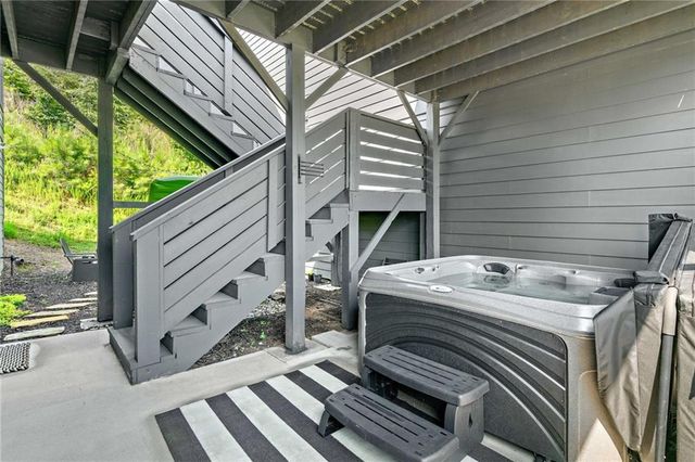 103 Marina Parc Drive, Waleska, GA 30183