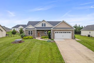 325 PETROS DR, Waynesboro, VA 22980