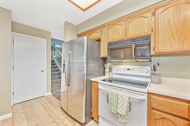 2818 Alhambra Drive, Cameron Park, CA 95682