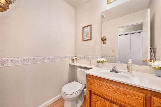 2818 Alhambra Drive, Cameron Park, CA 95682