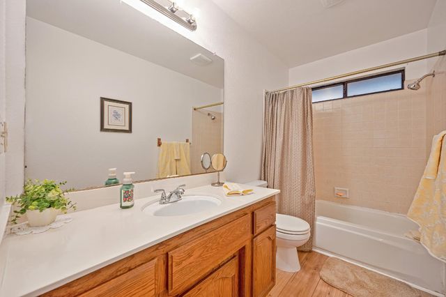 2818 Alhambra Drive, Cameron Park, CA 95682