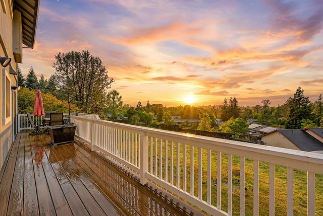 2818 Alhambra Drive, Cameron Park, CA 95682
