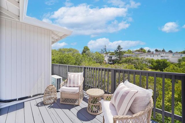 3513 Hillcrest Drive, Belmont, CA 94002