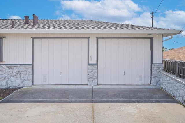 3513 Hillcrest Drive, Belmont, CA 94002