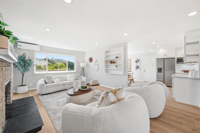 3513 Hillcrest Drive, Belmont, CA 94002